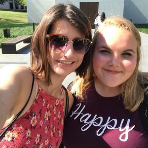 Meet your Posher, Alyssa